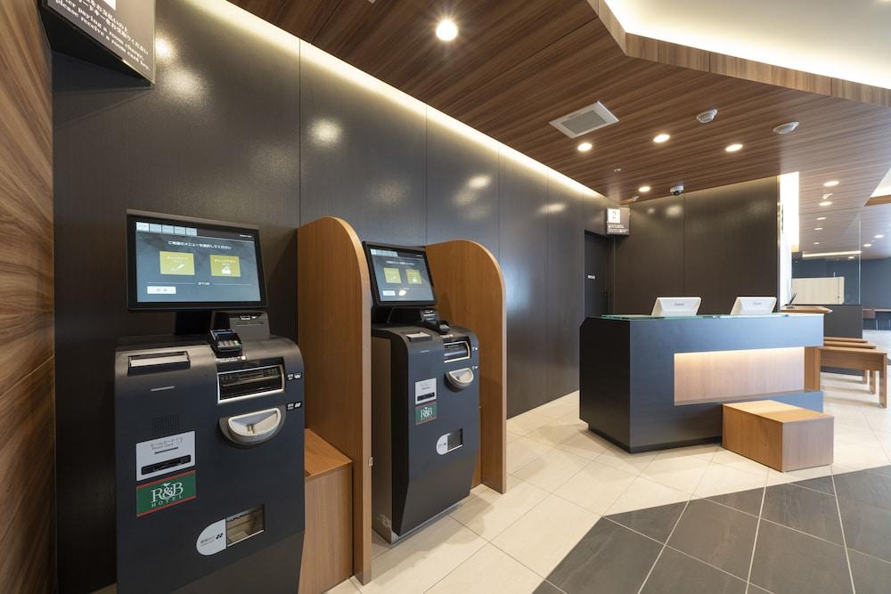 R&B Hotel Nagoya Shinkansenguchi Dış mekan fotoğraf
